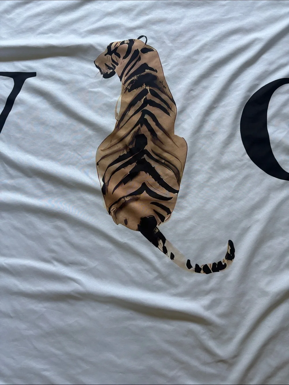 Vogue White Tapestry with Black Letters and Tan Tiger